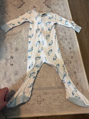 The Beaufort bonnet sir proper stork with buckhead blue night night